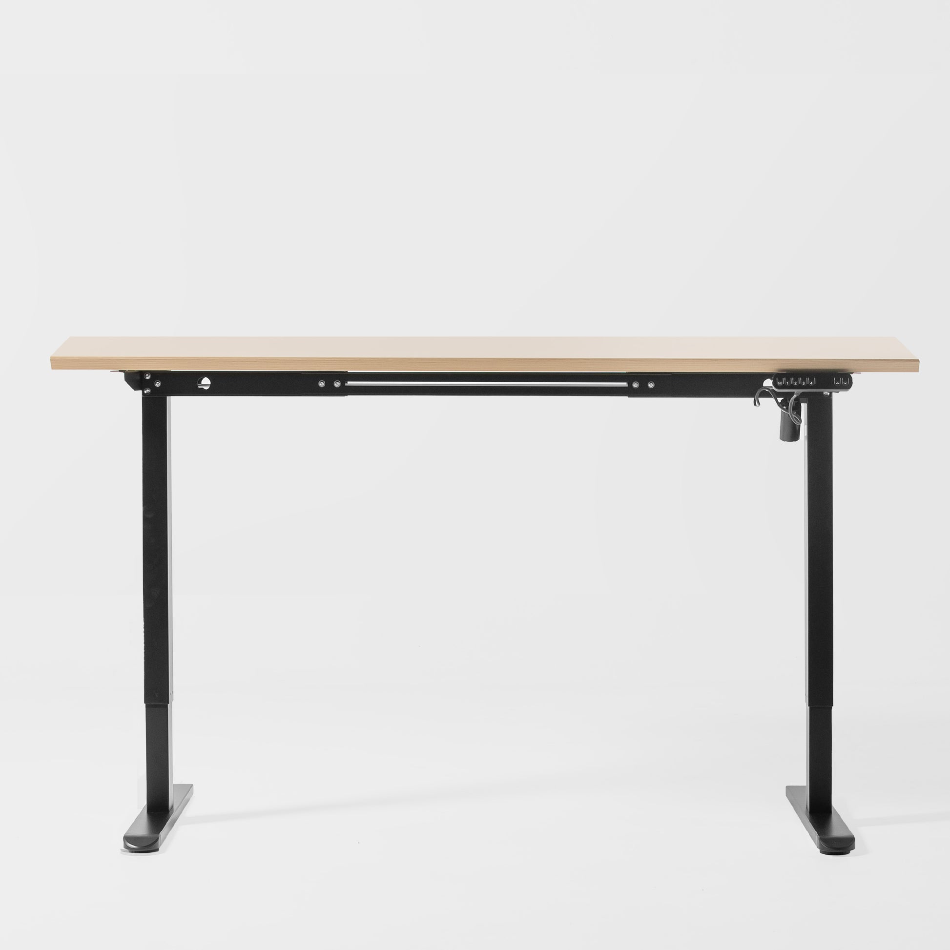 Verstelbaar bureau van hout en metaal, perfect voor een comfortabele werkhouding met de Backerz Zit Sta Bureau Elektrisch.